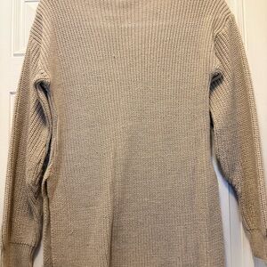 PrettyLittleThing Cream Sweater